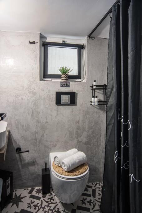 City Four Lions B Apartment Heraklion  Exterior photo