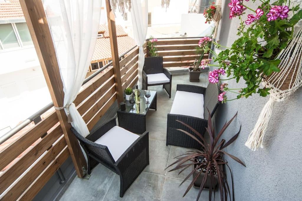 City Four Lions B Apartment Heraklion  Exterior photo
